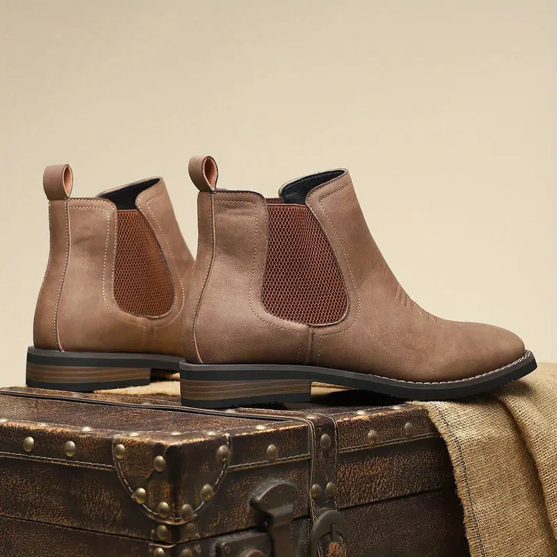 Byron - Western Chelsea Boots