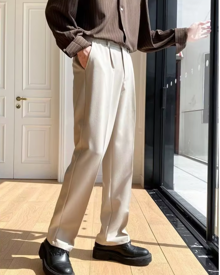 Norris - Pleated Wide Trousers