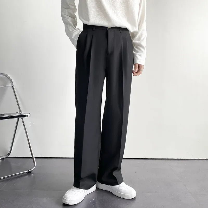 Norris - Pleated Wide Trousers